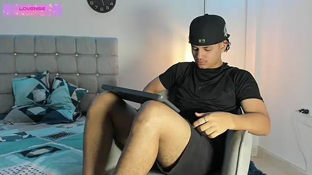 samxx muscle online show from September 17, 1:24 pm