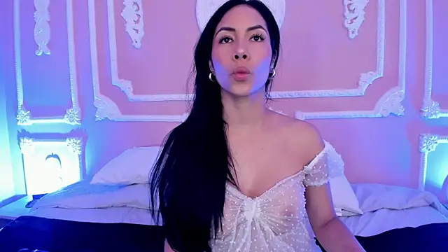 ArianaReynoldss online show from September 8, 7:13 pm