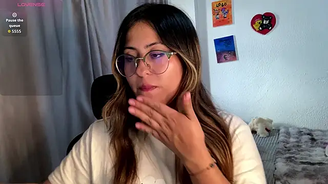 emma  bell  online show from September 17, 9:38 pm