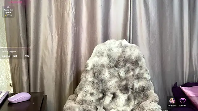 emma  bell  online show from October 2, 4:25 pm