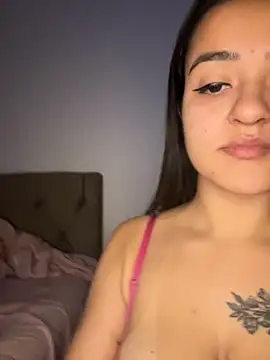 Manu 2002  online show from October 4, 9:24 pm