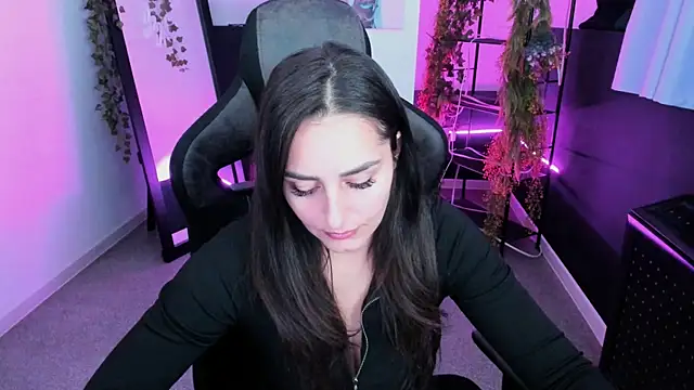 ValeriiMills online show from October 29, 2:41 pm