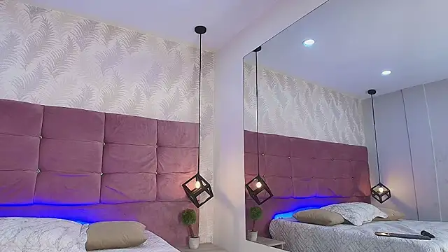 Jenna-Mitchell online show from September 22, 3:41 am