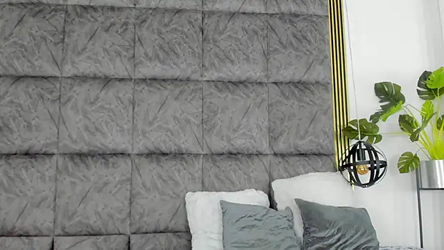 MeliissaAdamss online show from September 12, 9:04 pm