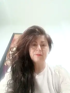 Snapshot of lunadicty chatting on March 6, 10:26 pm lunadicty online show from March 6, 10:26 pm