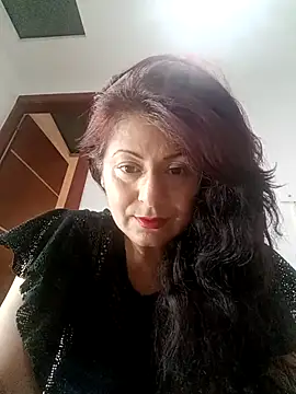 Snapshot of lunadicty chatting on November 19, 12:32 am lunadicty online show from November 19, 12:32 am