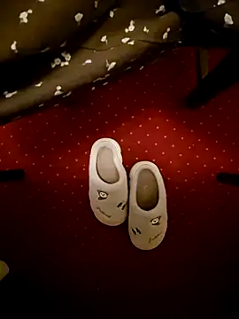 AlessiaCroft online show from November 27, 5:09 am