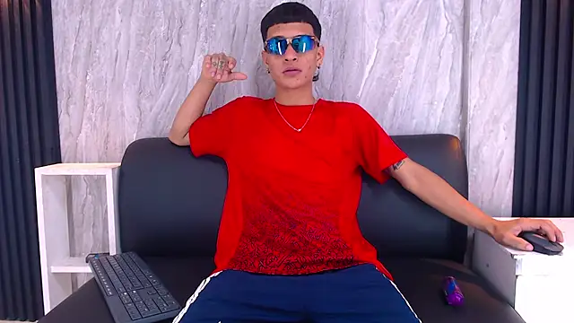 Matt Ruso online show from September 19, 6:41 pm