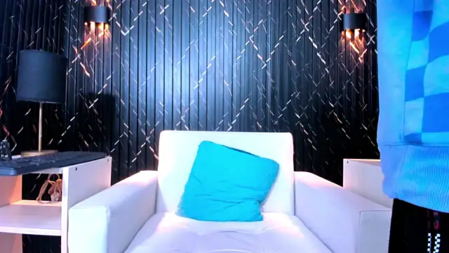 Matt Ruso online show from November 11, 3:17 am