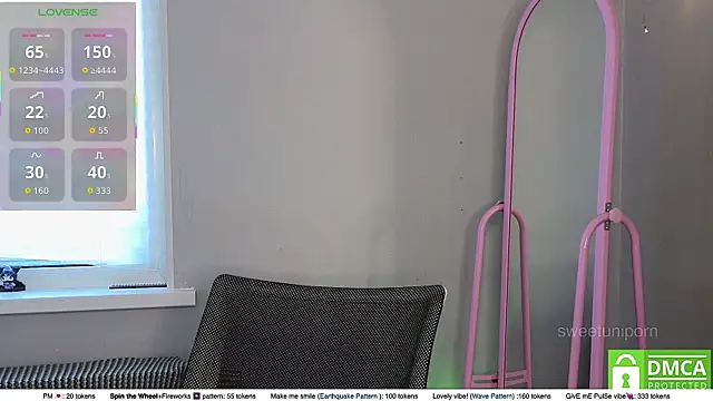 sweetuniporn online show from September 25, 10:19 am