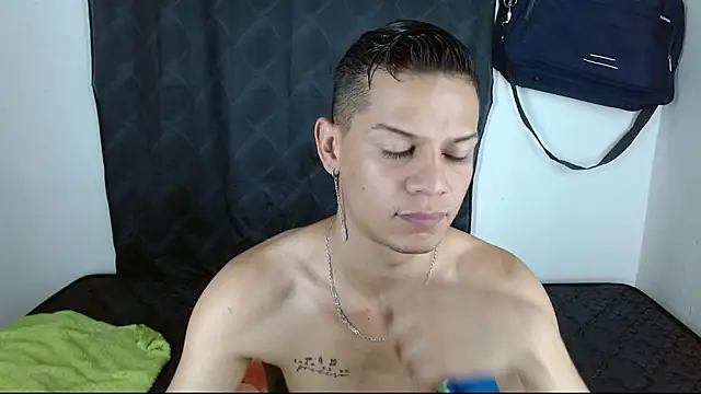 axce1 boy24 online show from November 20, 3:34 pm