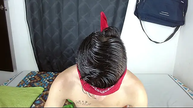 axce1 boy24 online show from December 2, 6:25 pm