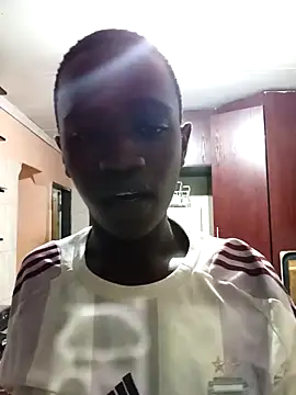 Snapshot of Thenaughtyboy360 chatting on March 21, 7:02 pm Thenaughtyboy360 online show from March 21, 7:02 pm