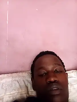 Snapshot of Thenaughtyboy360 chatting on September 9, 12:59 pm Thenaughtyboy360 online show from September 9, 12:59 pm