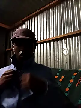 Snapshot of Thenaughtyboy360 chatting on September 10, 9:04 pm Thenaughtyboy360 online show from September 10, 9:04 pm