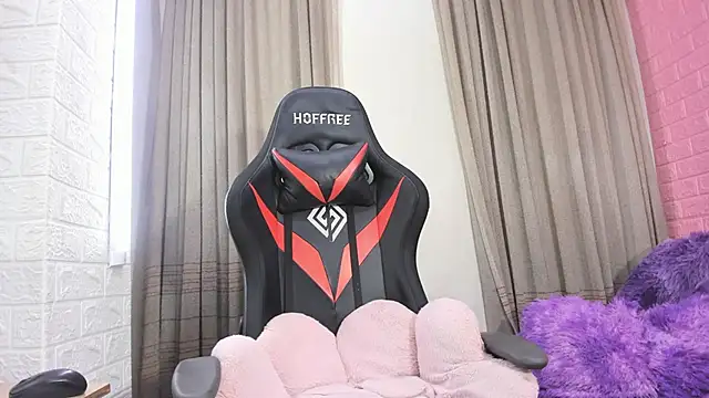  Alice Abby online show from September 25, 3:43 am