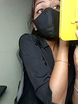 Snapshot of Isha_Sax chatting on September 21, 6:15 am Isha Sax online show from September 21, 6:15 am