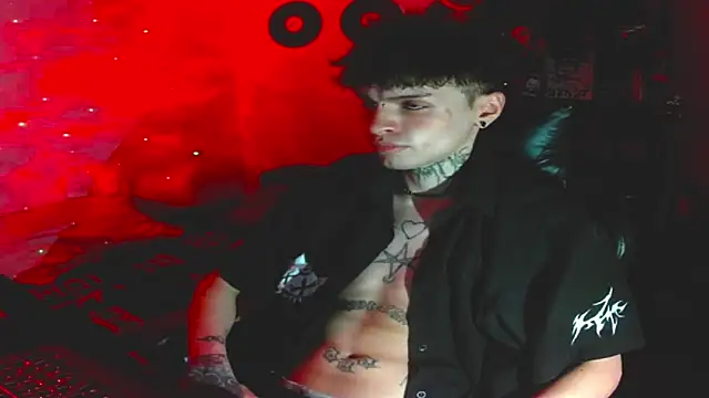 Snapshot of prince_x_dark chatting on September 18, 6:48 am prince x dark online show from September 18, 6:48 am