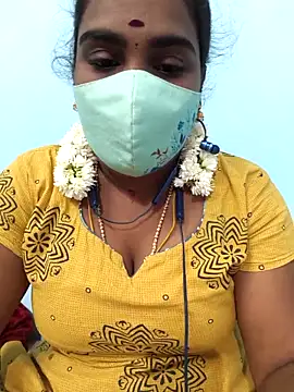 Snapshot of Tamil_riyalini12 chatting on September 16, 2:51 pm Tamil riyalini12 online show from September 16, 2:51 pm