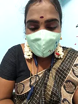 Snapshot of Tamil_riyalini12 chatting on October 3, 5:32 pm Tamil riyalini12 online show from October 3, 5:32 pm