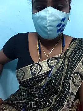 Snapshot of Tamil_riyalini12 chatting on October 23, 6:28 pm Tamil riyalini12 online show from October 23, 6:28 pm