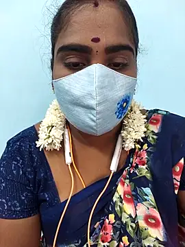 Snapshot of Tamil_riyalini12 chatting on October 30, 4:14 am Tamil riyalini12 online show from October 30, 4:14 am