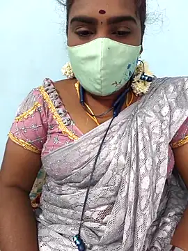 Snapshot of Tamil_riyalini12 chatting on November 20, 5:12 pm Tamil riyalini12 online show from November 20, 5:12 pm