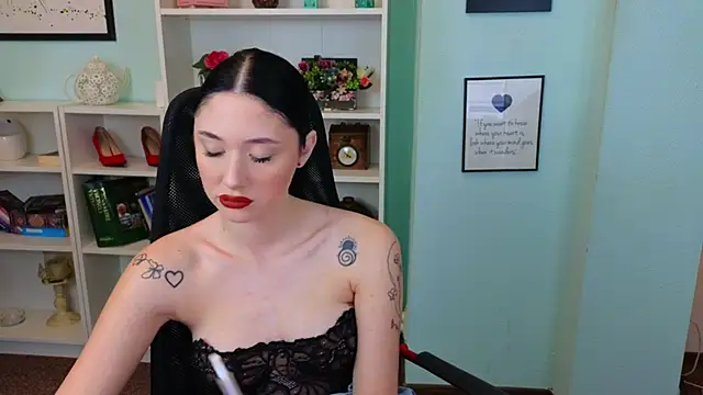 Ivanna  Rose online show from October 17, 5:37 pm