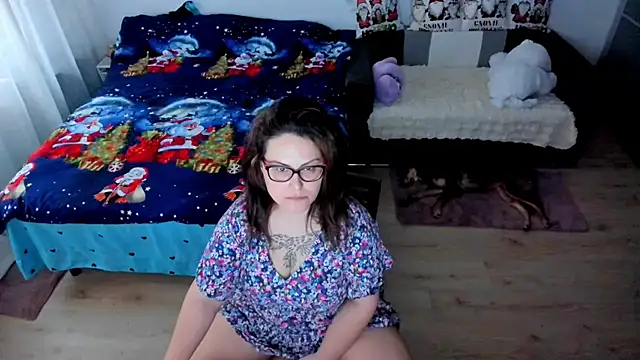 Snapshot of Squirt_Kimm chatting on November 27, 9:44 am Squirt Kimm online show from November 27, 9:44 am