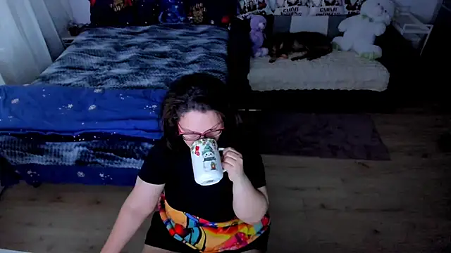 Snapshot of Squirt_Kimm chatting on November 29, 11:02 am Squirt Kimm online show from November 29, 11:02 am