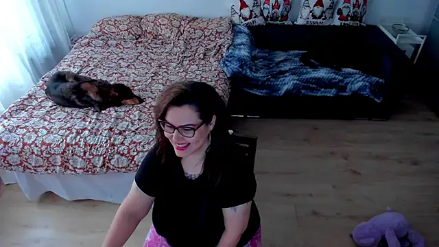 Snapshot of Squirt_Kimm chatting on December 16, 9:03 am Squirt Kimm online show from December 16, 9:03 am