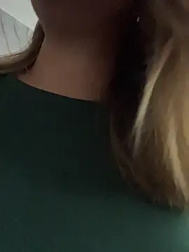 sara calderon online show from October 28, 1:25 pm