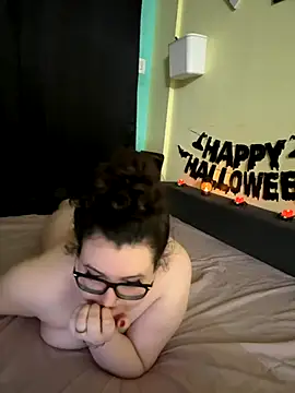 HaleyAyush online show from October 26, 5:19 pm