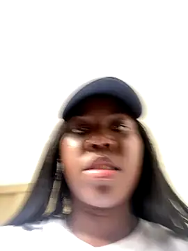 Alexia 24 online show from November 28, 6:54 pm