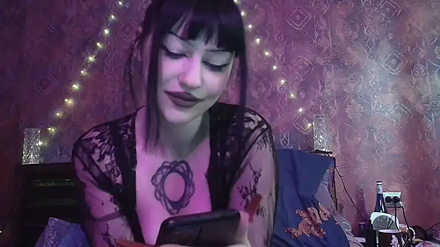 Susie su online show from December 5, 10:24 am