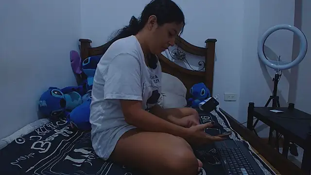 Aria Arthur online show from September 30, 12:21 pm