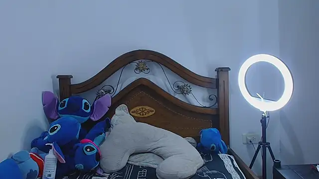 Aria Arthur online show from October 1, 10:54 am