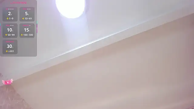 VICTORIAGRAYS online show from September 27, 11:15 am