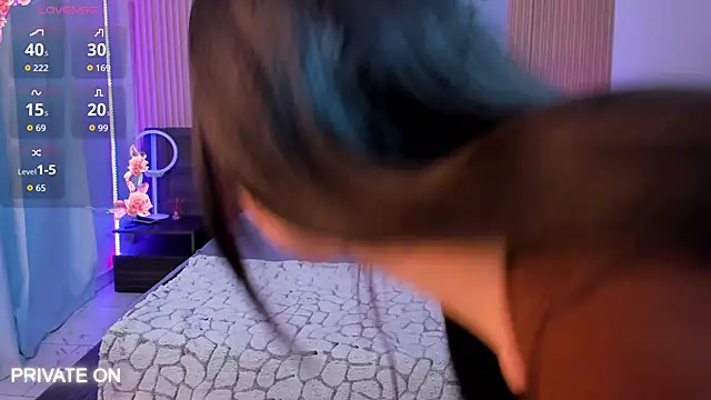 Snapshot of samanthaa_moon chatting on September 12, 5:57 pm samanthaa moon online show from September 12, 5:57 pm