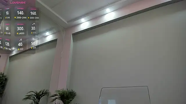 MayaHellen online show from October 23, 4:56 am