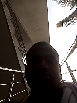 sree4143 online show from November 10, 11:42 am