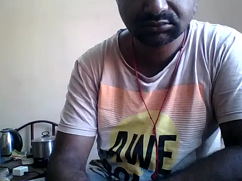 sree4143 online show from November 20, 1:39 am