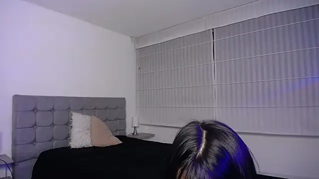 Stephany Rodriguez online show from October 18, 3:02 pm