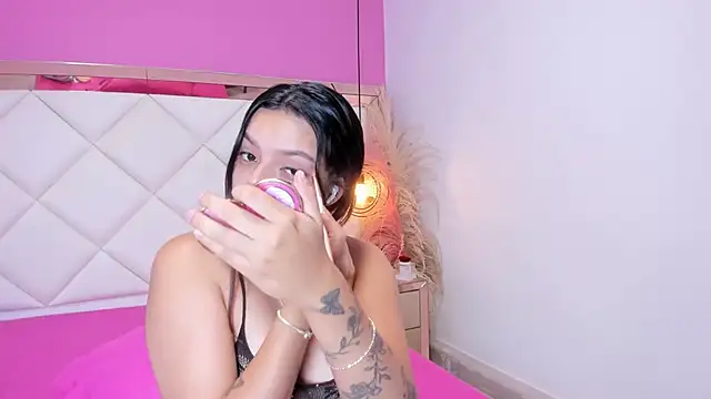 Lucianaa Collins online show from October 30, 11:55 am