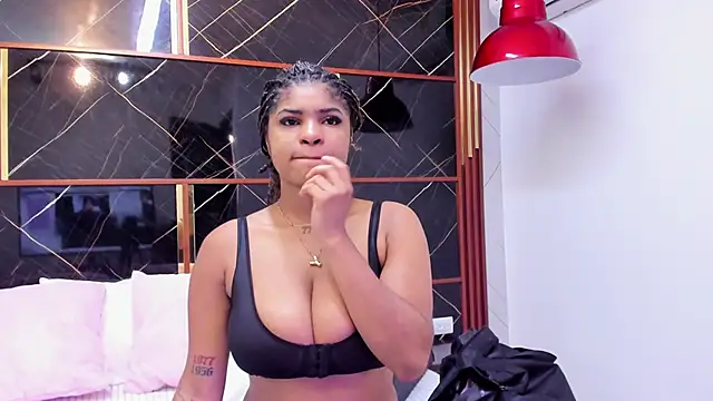 Snapshot of HannyThompson chatting on October 1, 12:33 pm HannyThompson online show from October 1, 12:33 pm