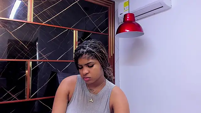 Snapshot of HannyThompson chatting on October 4, 12:25 pm HannyThompson online show from October 4, 12:25 pm