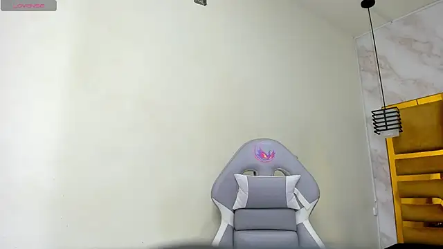 Luciifeer  online show from October 24, 6:37 pm