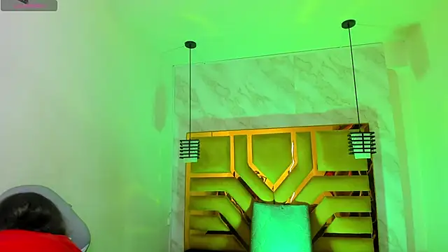 Luciifeer  online show from November 8, 6:40 pm