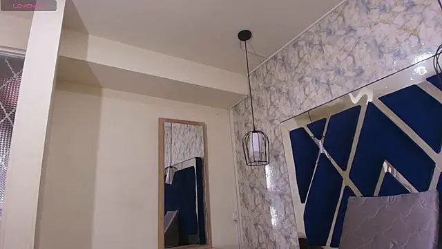 Luciifeer  online show from November 28, 6:32 pm