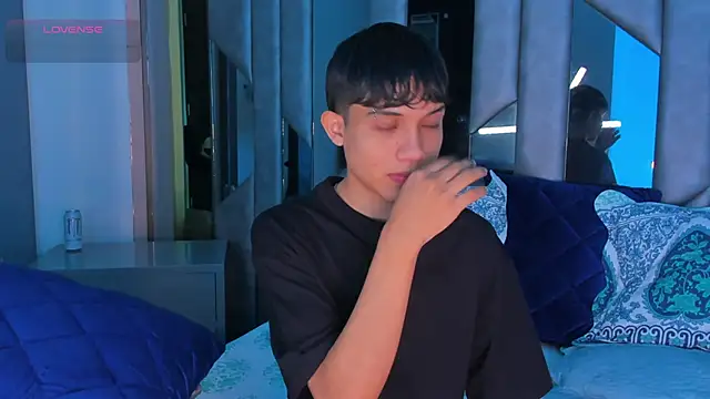 Sebax Young online show from September 20, 7:26 pm